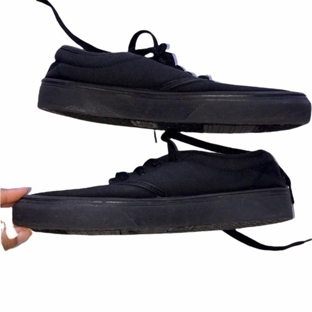 Faded Glory Sneakers - Picture 4 of 6